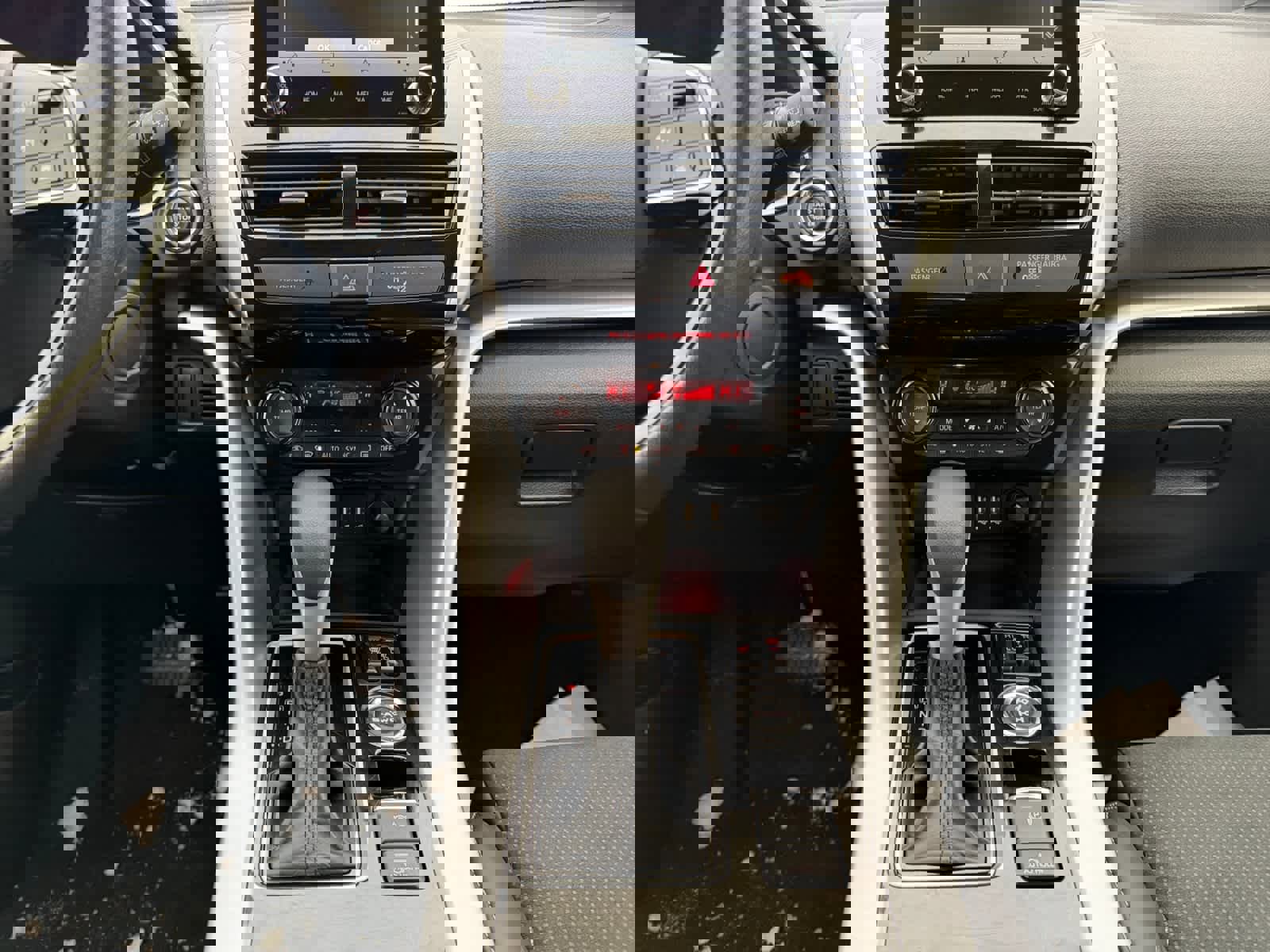 Used 2025 Mitsubishi Eclipse Cross SE image 15