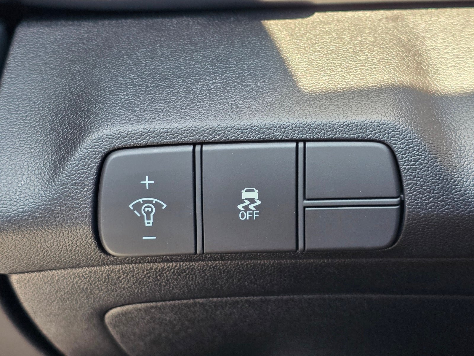New 2026 Hyundai Elantra SEL Sport FWD image 21