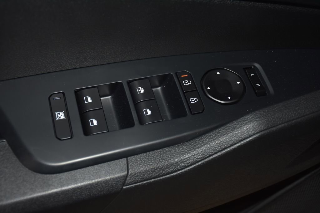 New 2026 Kia Sportage LX image 22