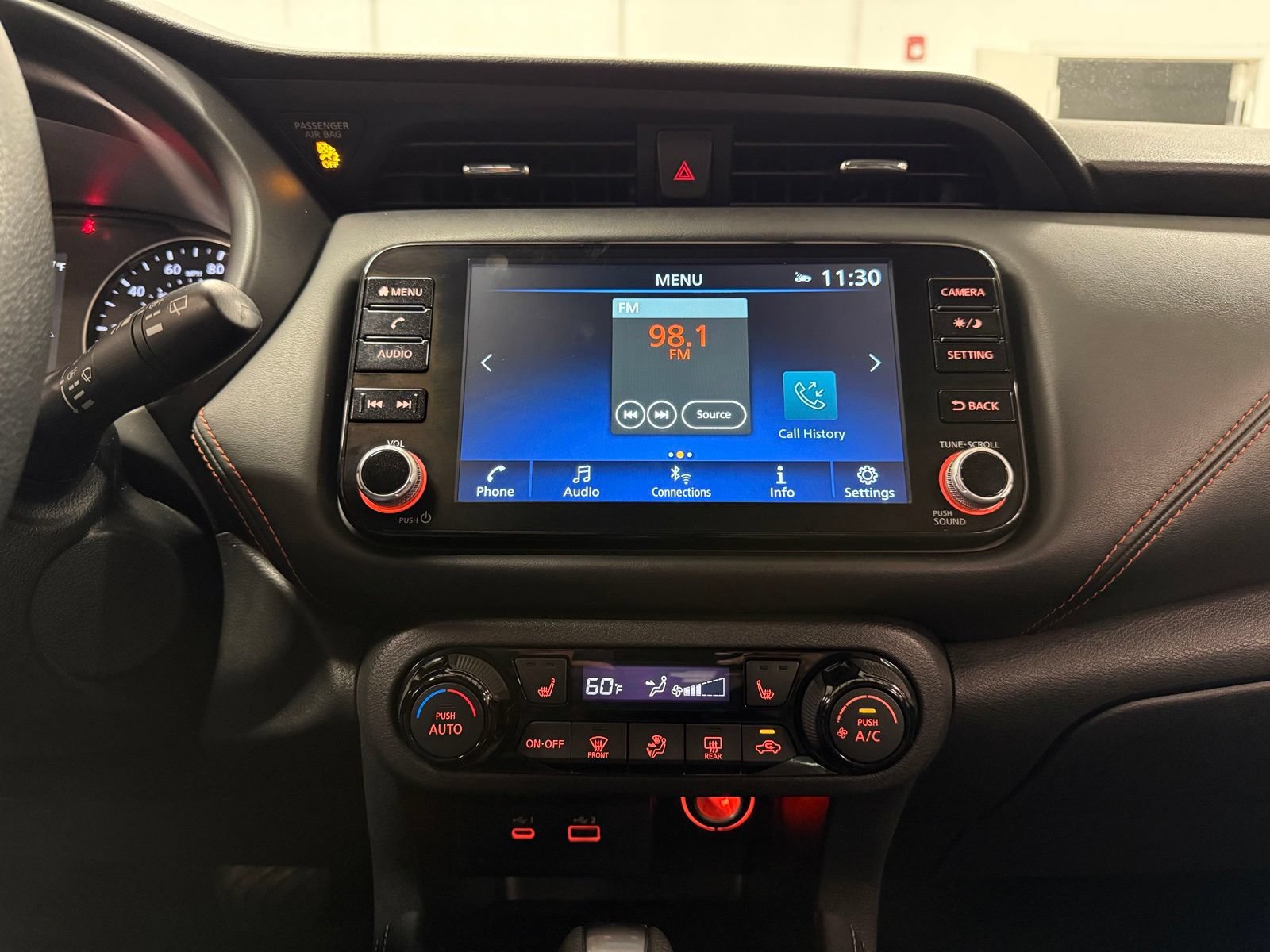 Used 2024 Nissan Kicks SR w/ SR Premium Package FWD image 11