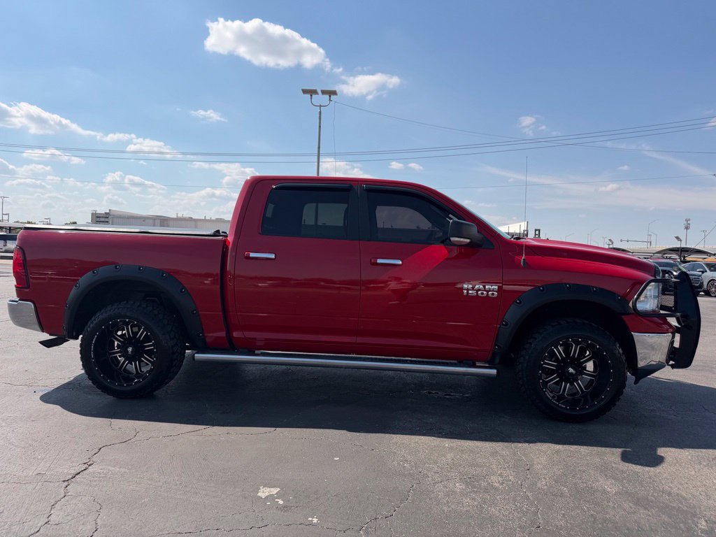 Used 2018 RAM 1500 Classic SLT w/ Luxury Group AWD/4WD image 4