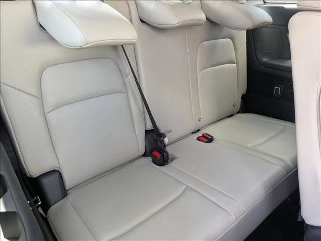 Used 2022 Nissan Pathfinder SL w/ SL Black Package AWD/4WD image 18