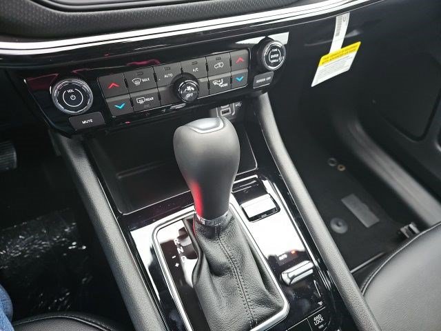 New 2026 Jeep Compass Limited AWD/4WD image 25
