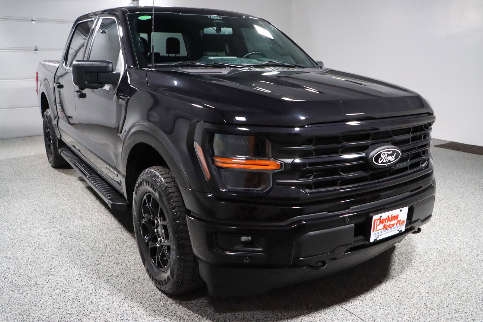 Used 2024 Ford F150 XLT w/ Equipment Group 302A MID image 5