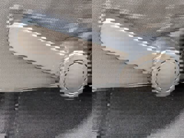 Used 2016 Jeep Wrangler Unlimited Sahara w/ Connectivity Group image 18