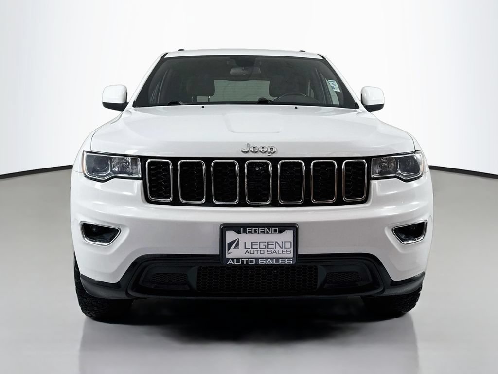 Used 2020 Jeep Grand Cherokee Laredo AWD/4WD image 2