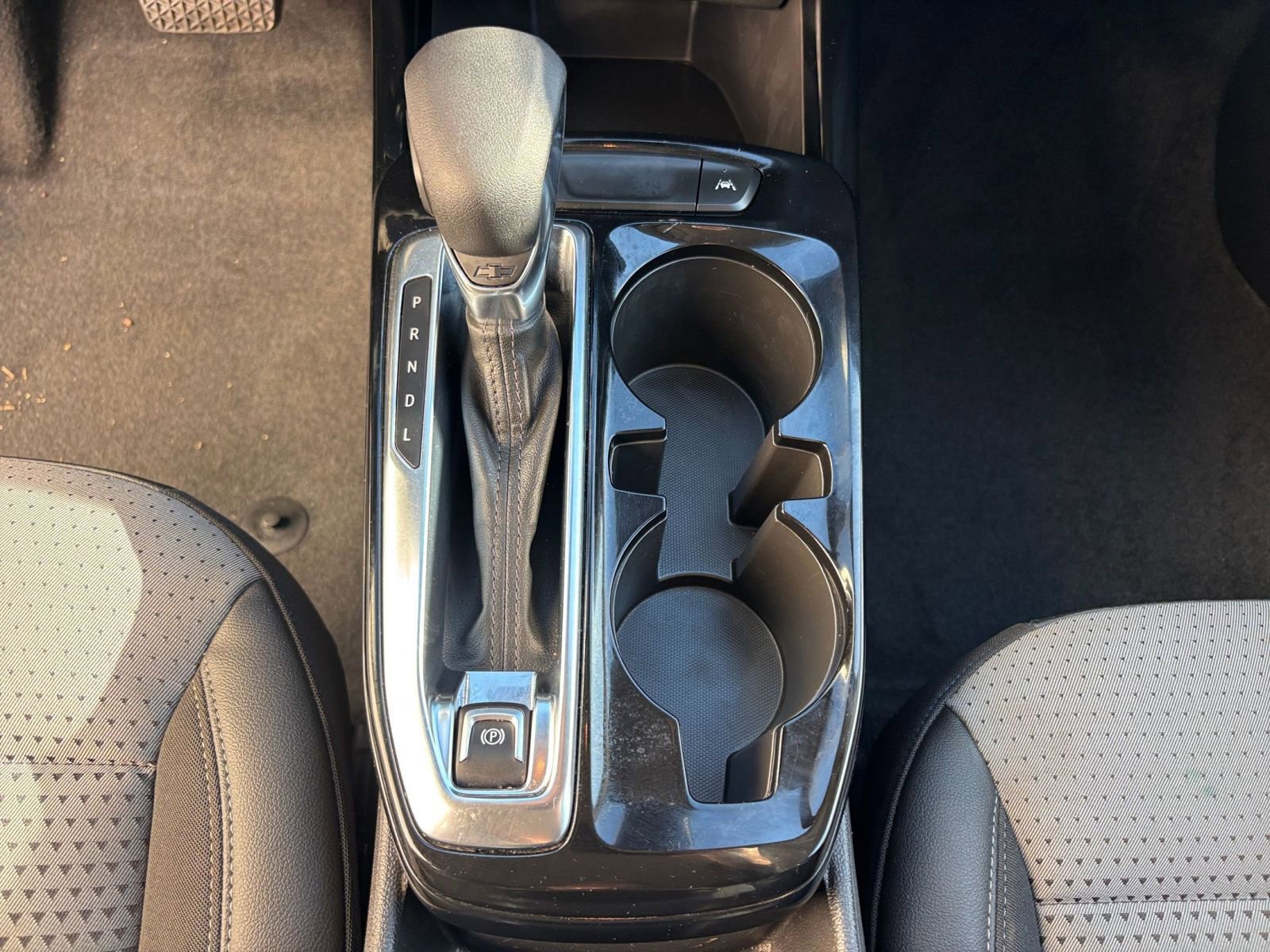 Used 2025 Chevrolet Trax LT image 41