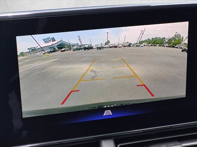 New 2026 Chevrolet Trax LT w/ Driver Confidence Package FWD image 11