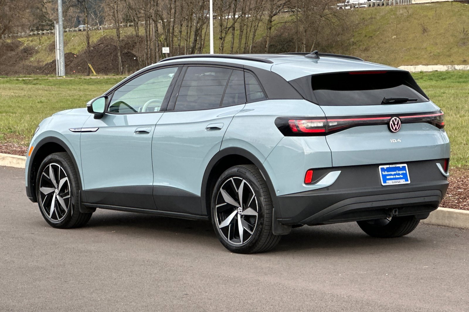 Used 2023 Volkswagen ID.4 Pro S image 5