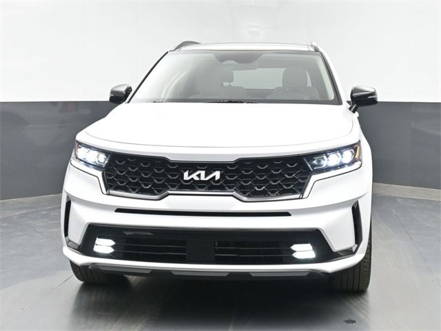 Used 2022 Kia Sorento SX image 3