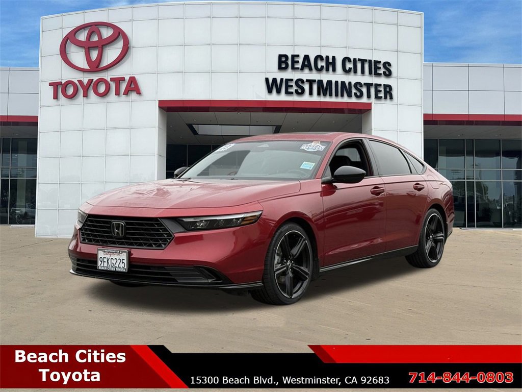 Used 2023 Honda Accord Sport image 6