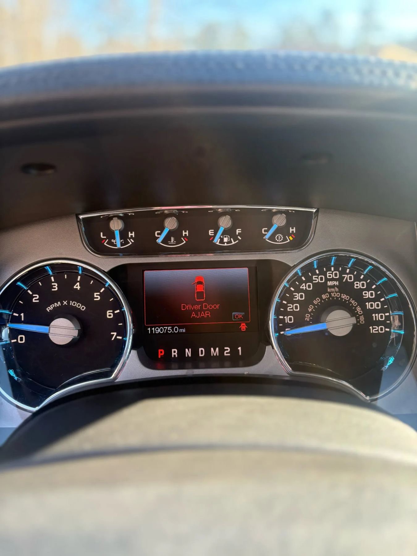 Used 2012 Ford F150 Platinum image 8