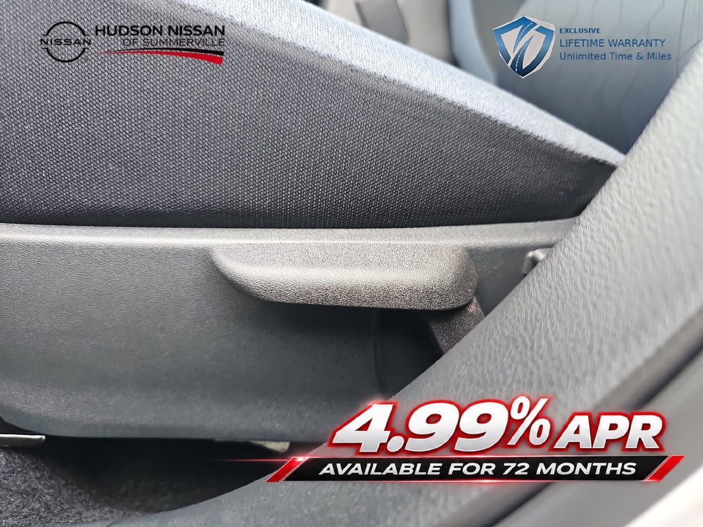 Used 2025 Nissan Versa SV w/ Trunk Package FWD image 29