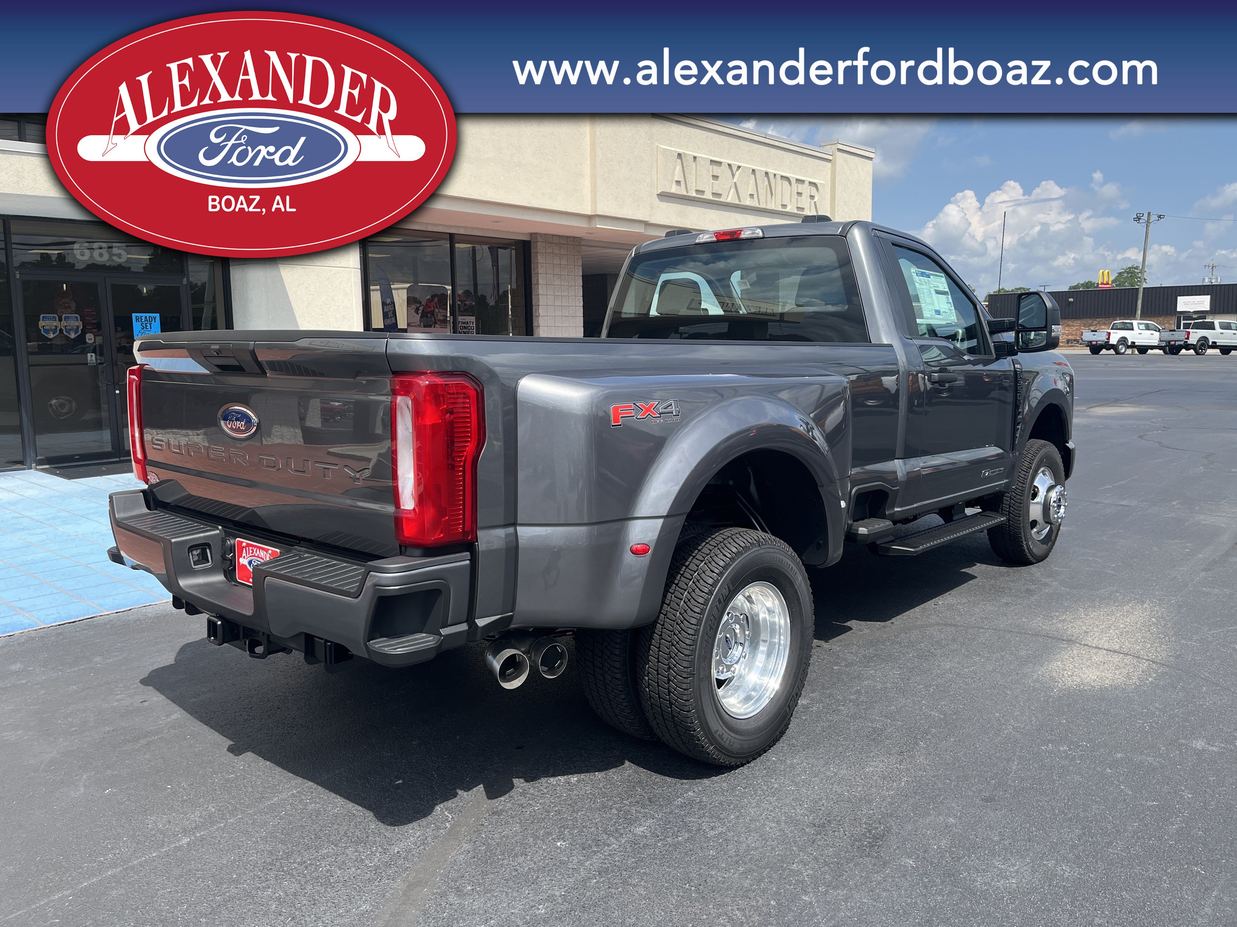 New 2026 Ford F350 XL w/ STX Appearance Package AWD/4WD image 4