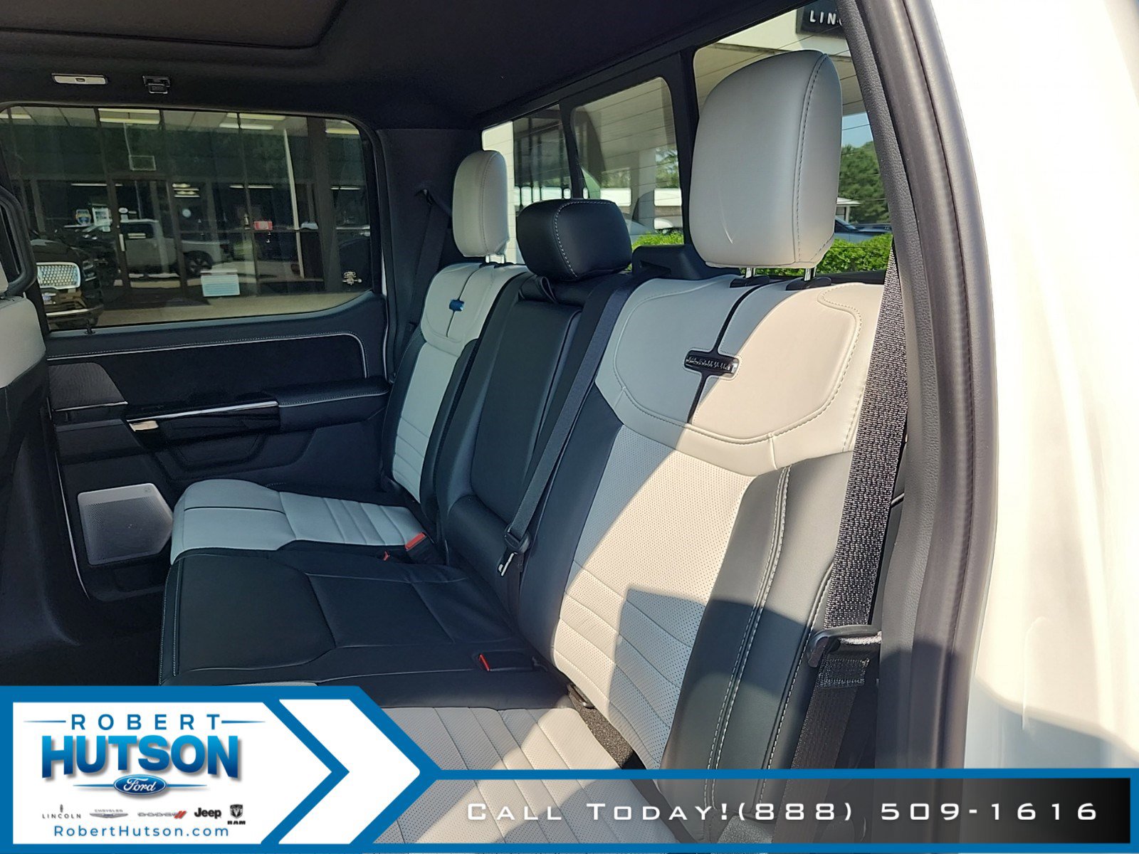 New 2023 Ford F150 Lightning Platinum image 16