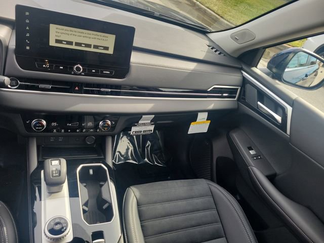 New 2026 Mitsubishi Outlander SE image 18