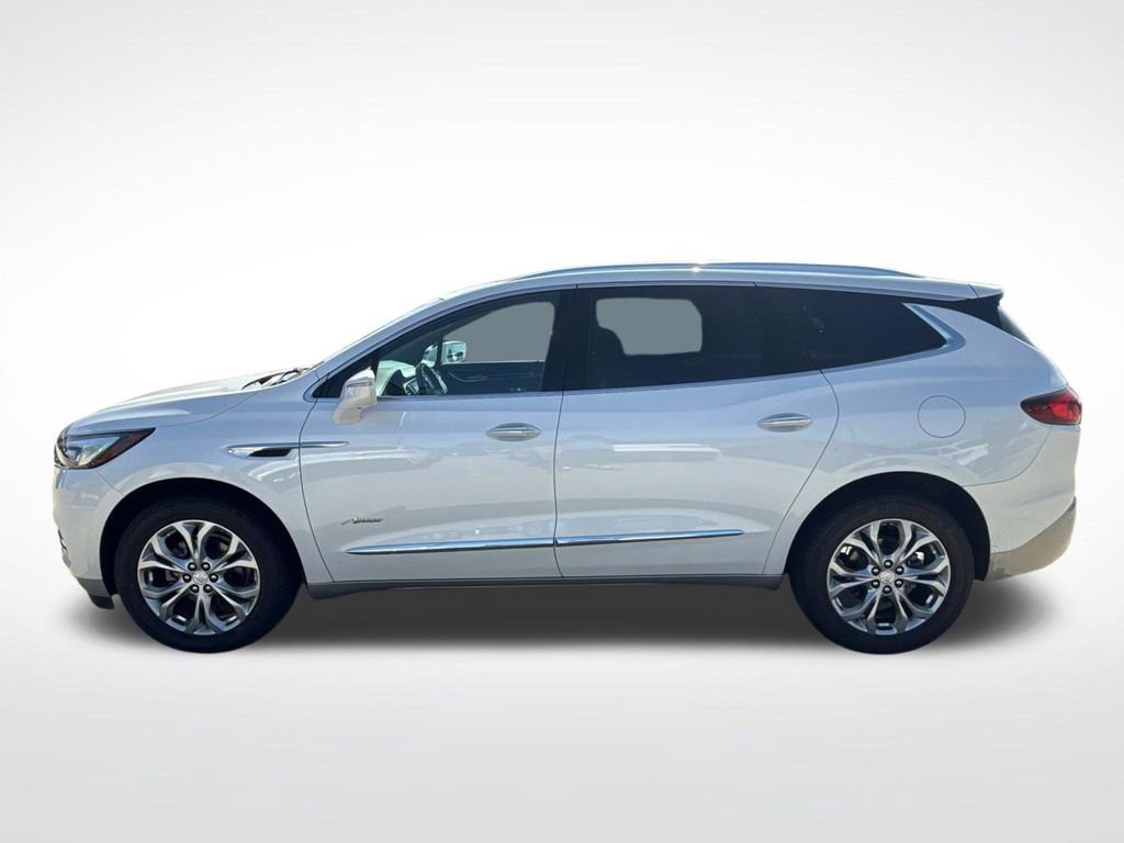 Used 2018 Buick Enclave Avenir w/ Avenir Technology Package FWD image 6