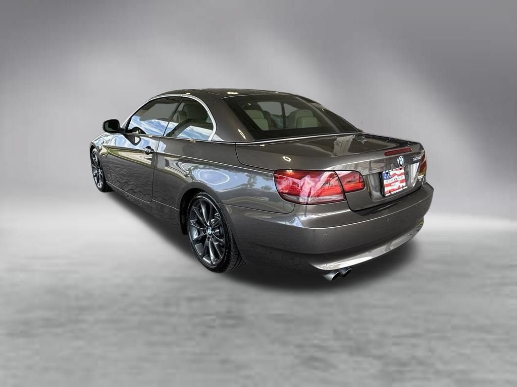 Used 2010 BMW 328i Convertible RWD image 7