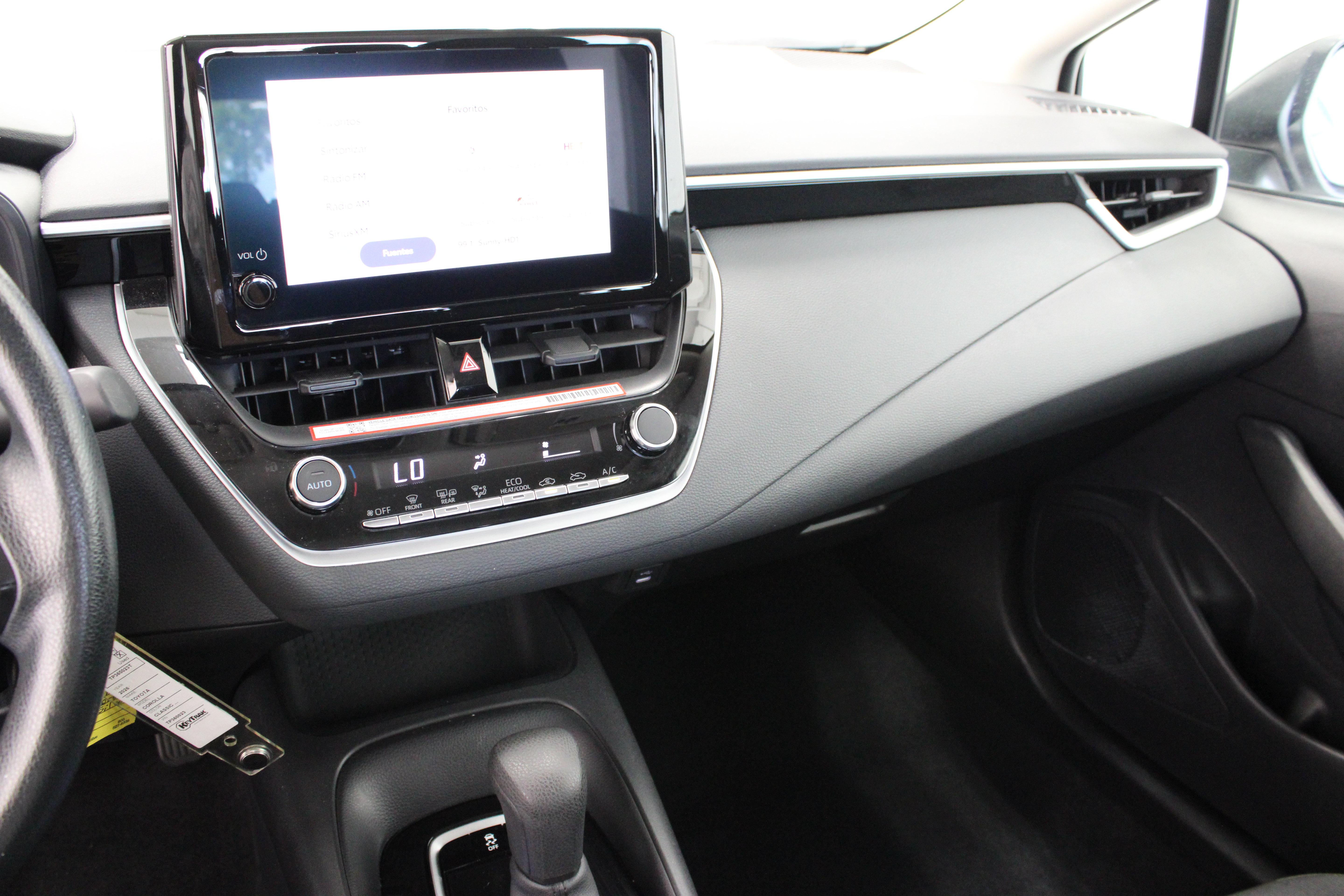 Used 2026 Toyota Corolla LE FWD image 15