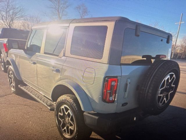 Used 2024 Ford Bronco Outer Banks image 2
