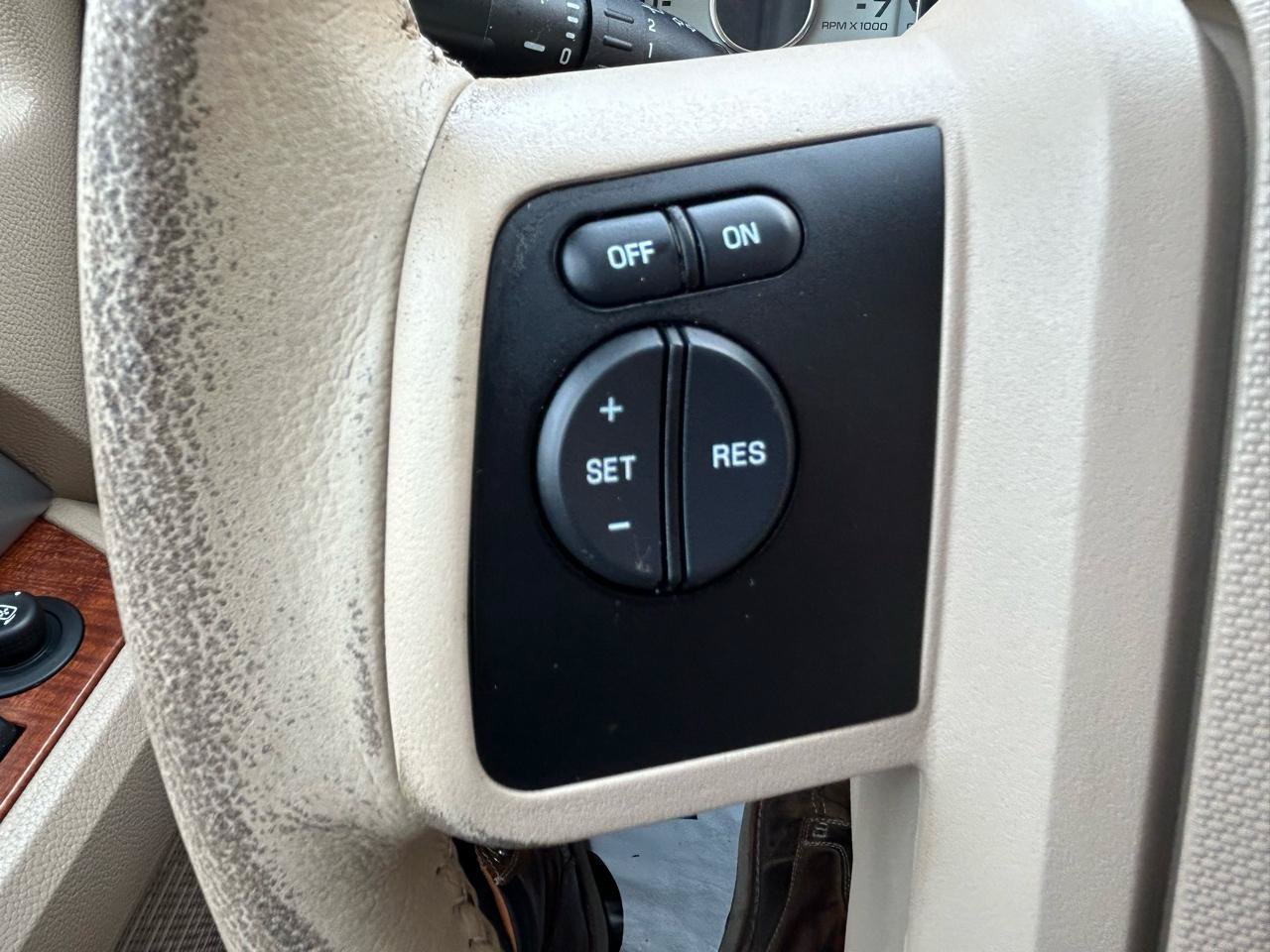 Used 2010 Ford Expedition EL 4WD image 19