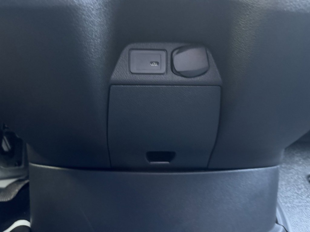 Used 2024 Mercedes-Benz Sprinter 144 Cargo image 36