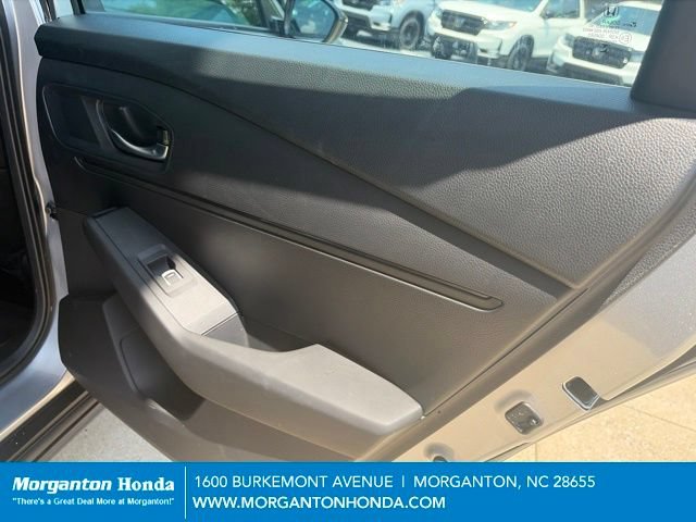 Used 2025 Honda Accord Sport image 32