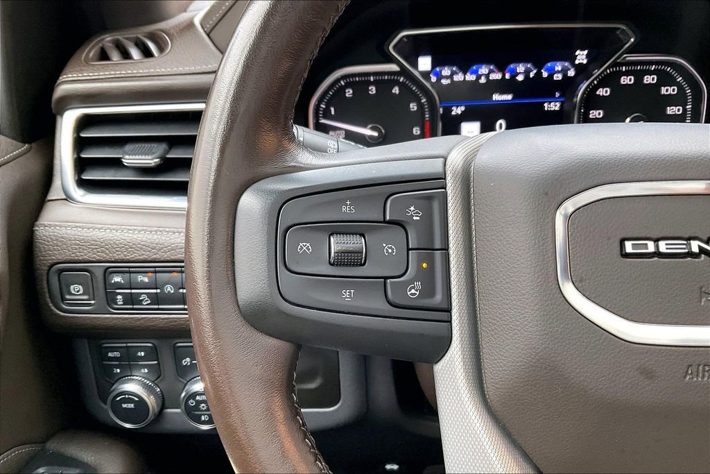 Used 2021 GMC Yukon Denali image 11
