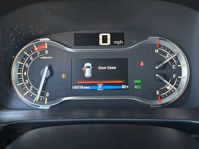 Used 2016 Honda Pilot Touring image 13