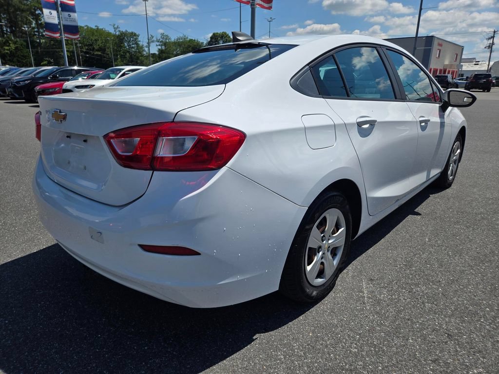 Used 2017 Chevrolet Cruze LS FWD image 13