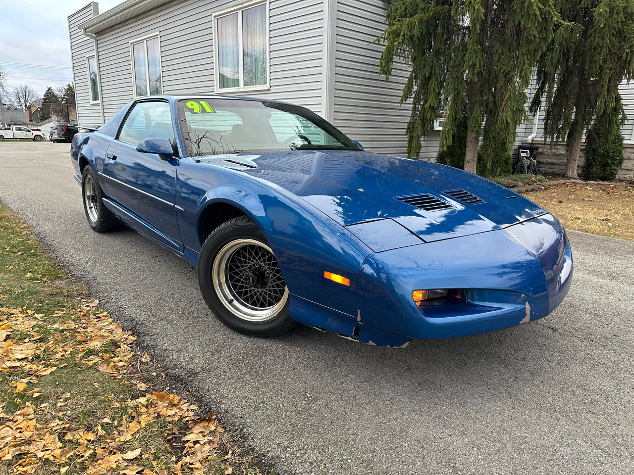 Used 1991 Pontiac Firebird Trans Am image 3