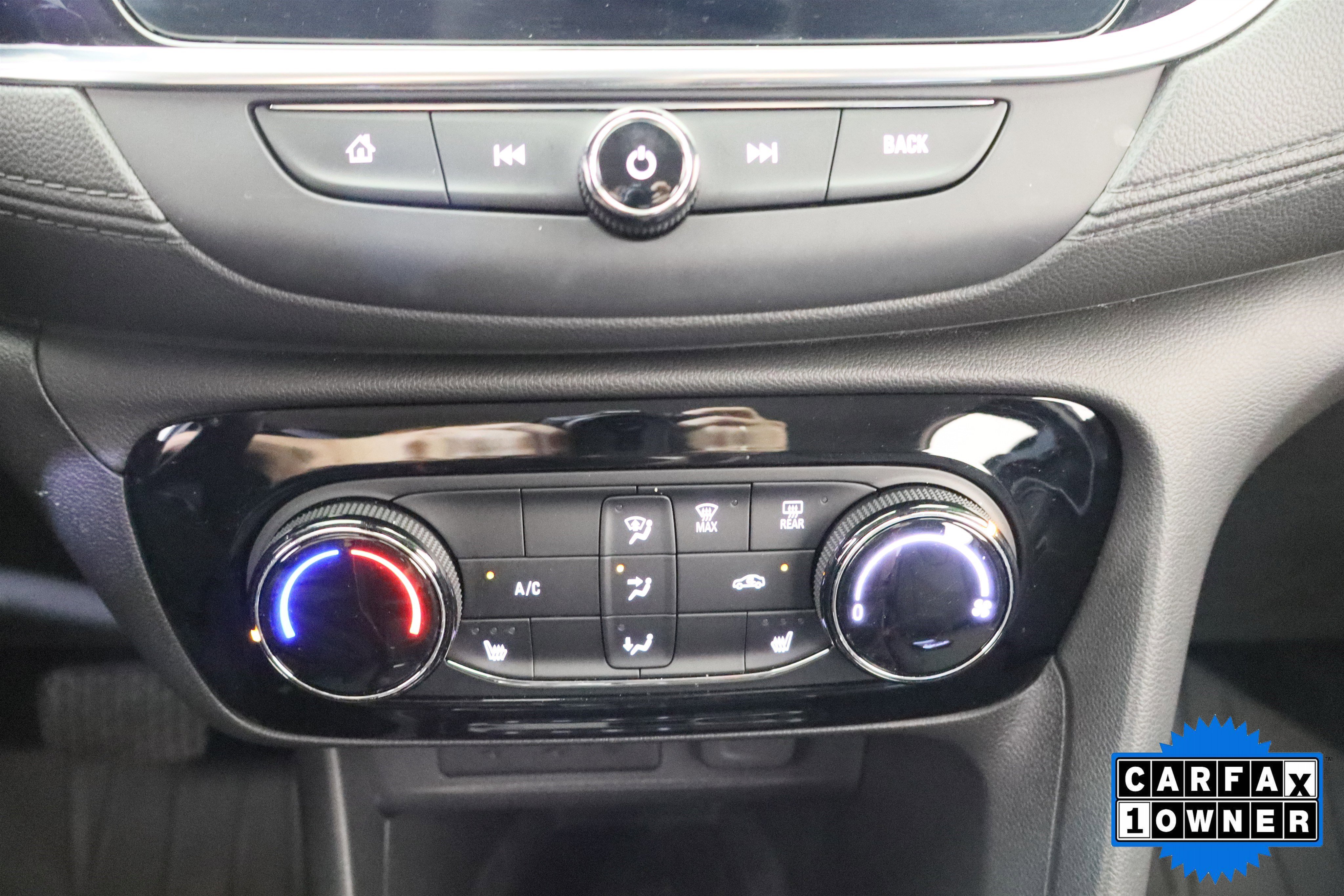 Certified 2023 Buick Encore GX Preferred w/ Cold Weather Comfort Package AWD/4WD image 22
