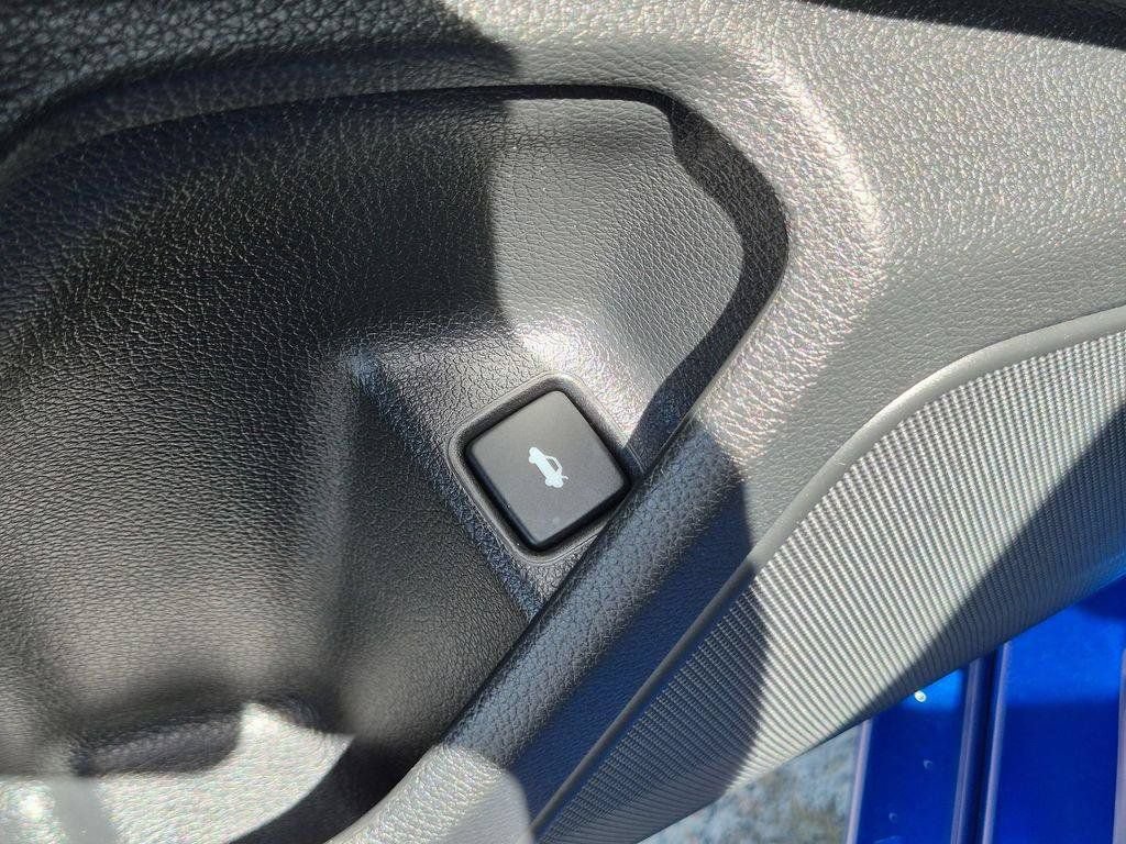 Used 2018 Honda Civic LX-P image 11
