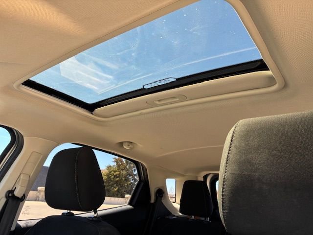 Used 2018 Ford EcoSport SE image 16