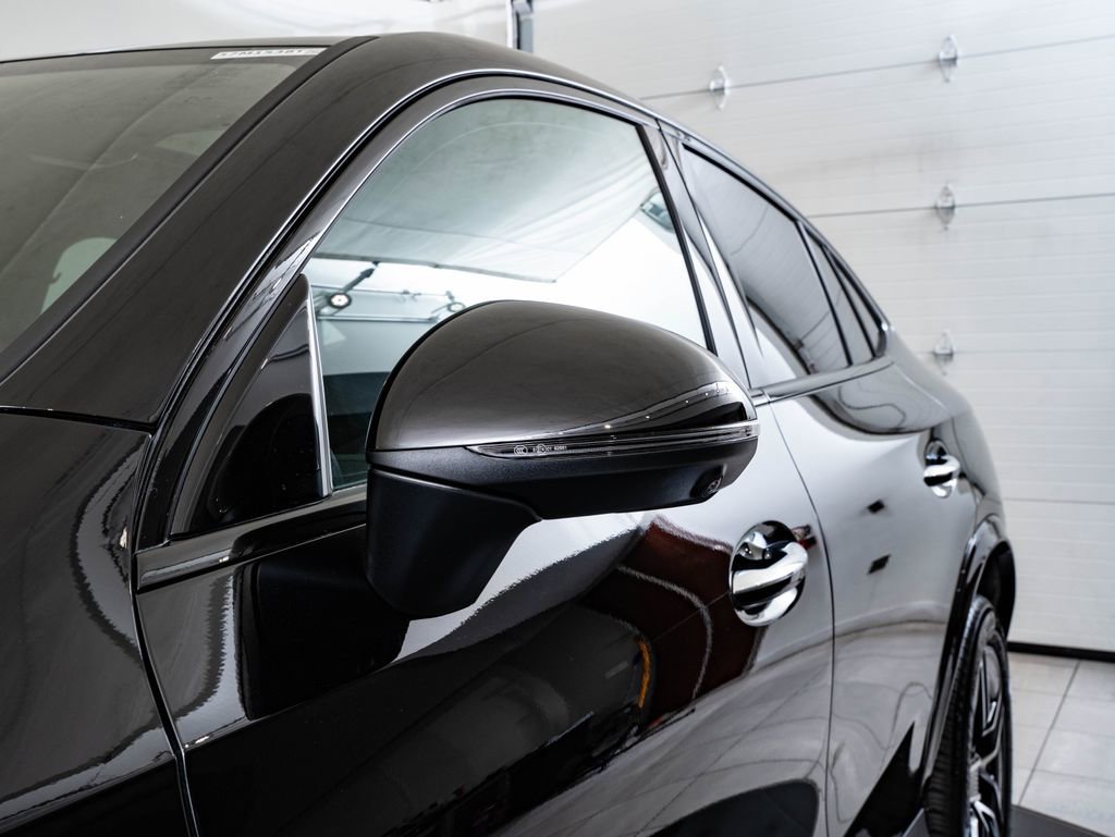 Certified 2025 Mercedes-Benz GLC 300 4MATIC image 17