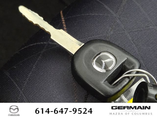 Used 2013 MAZDA MAZDA2 Sport FWD image 33