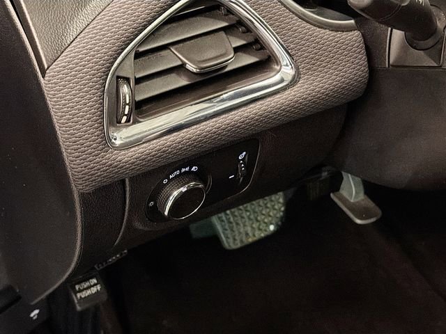 Used 2017 Chevrolet Cruze LT image 10