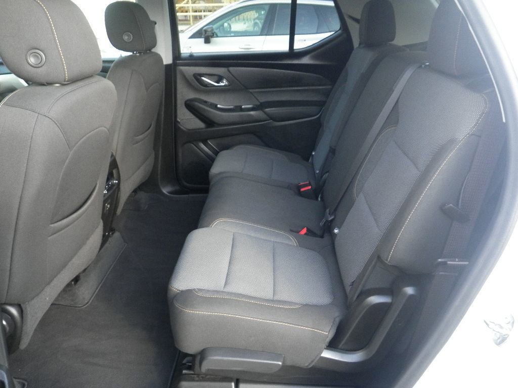 Used 2021 Chevrolet Traverse LS w/ LPO, Cargo Package image 23
