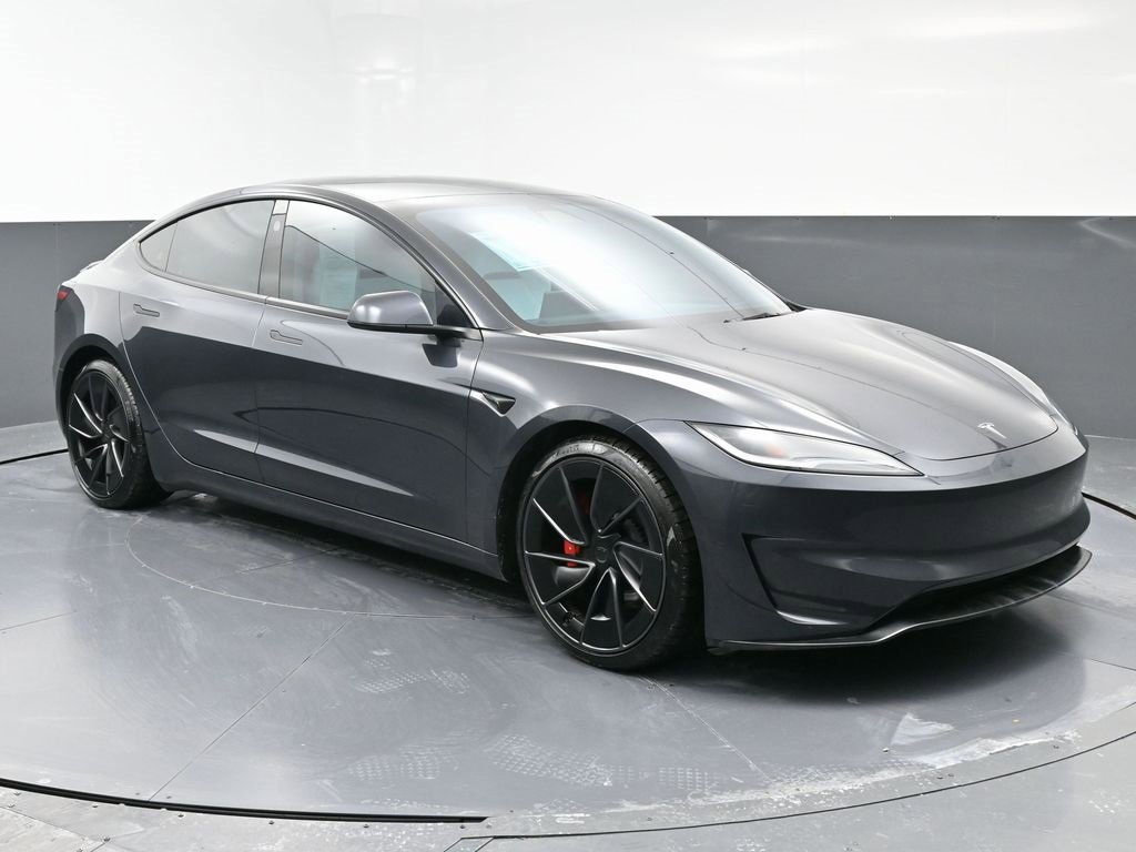 Used 2024 Tesla Model 3 Performance image 2