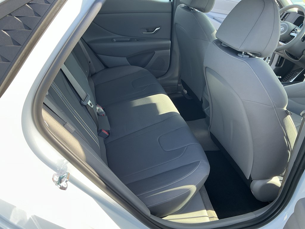 Certified 2026 Hyundai Elantra Sport FWD image 15