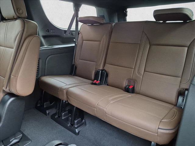 New 2026 Chevrolet Suburban High Country w/ Sun And Tow Package RWD image 20