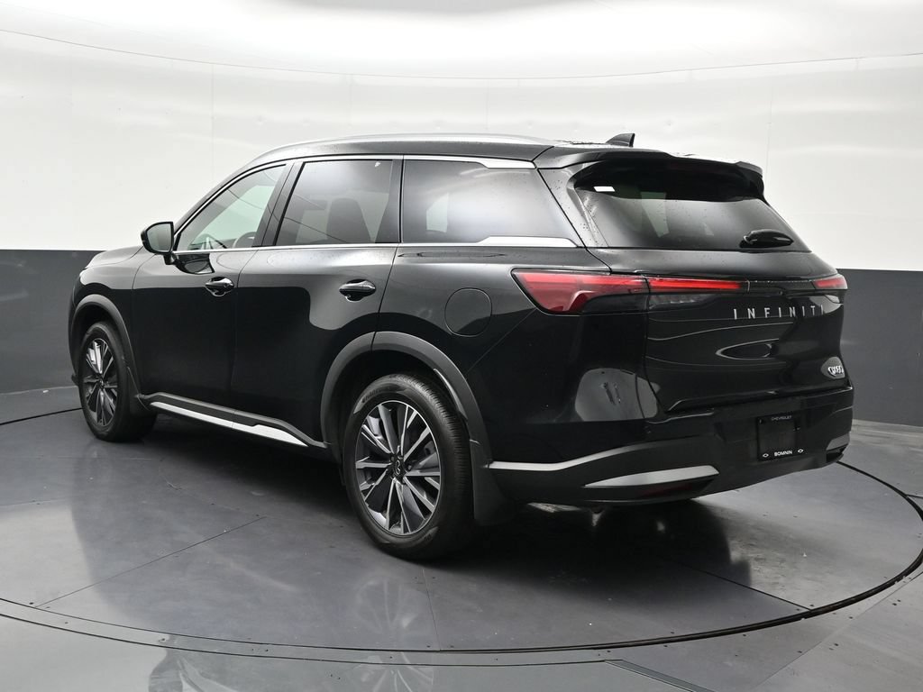 Used 2026 INFINITI QX60 Luxe w/ Cargo Package FWD image 3