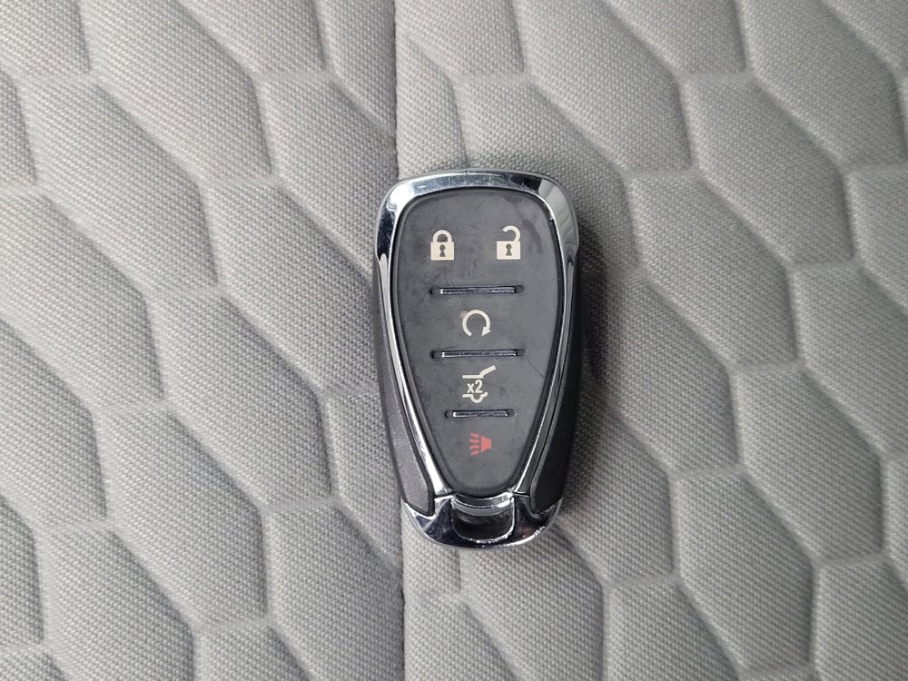 Used 2019 Chevrolet Equinox LT FWD image 32