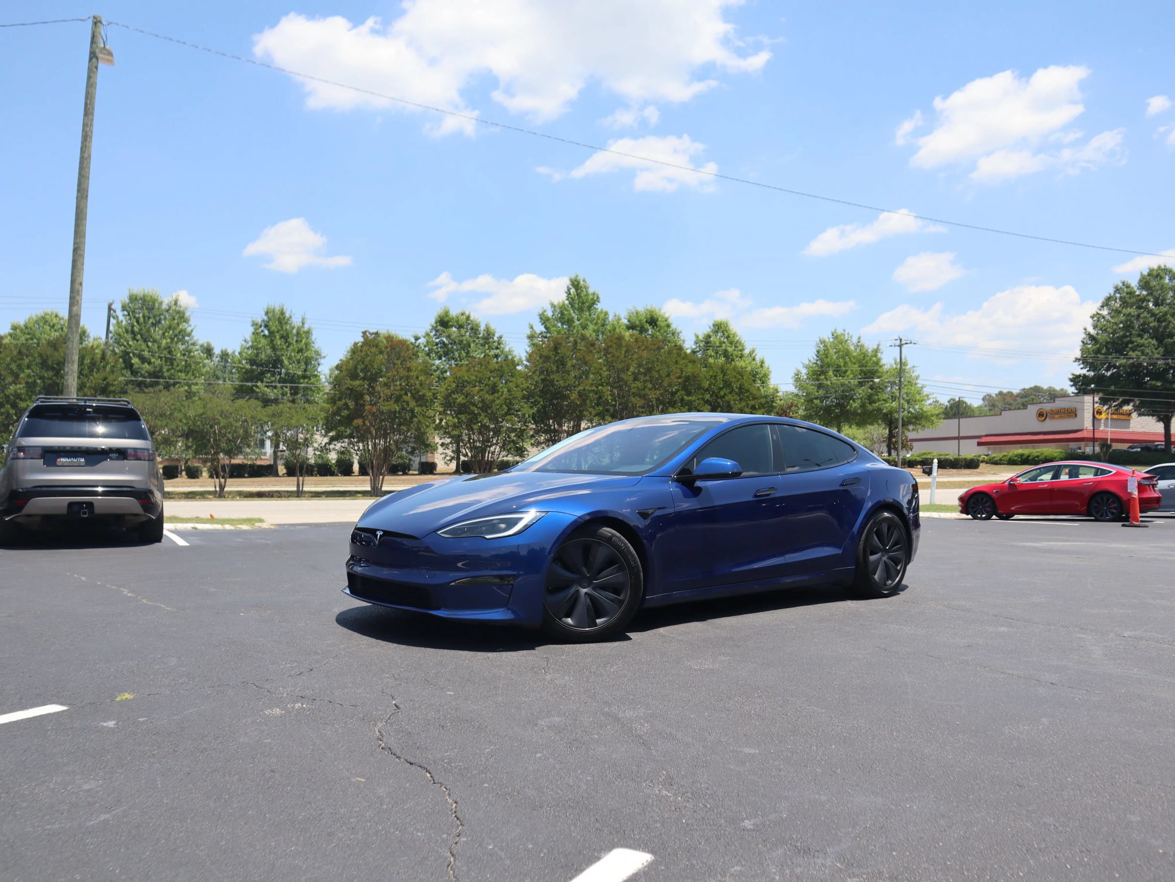 Used 2023 Tesla Model S Standard Range AWD/4WD image 7