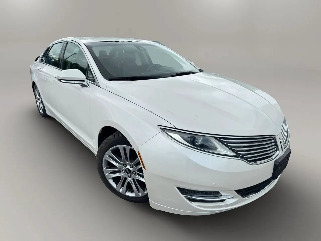 Used 2015 Lincoln MKZ AWD w/ Equipment Group 102A Reserve image 2