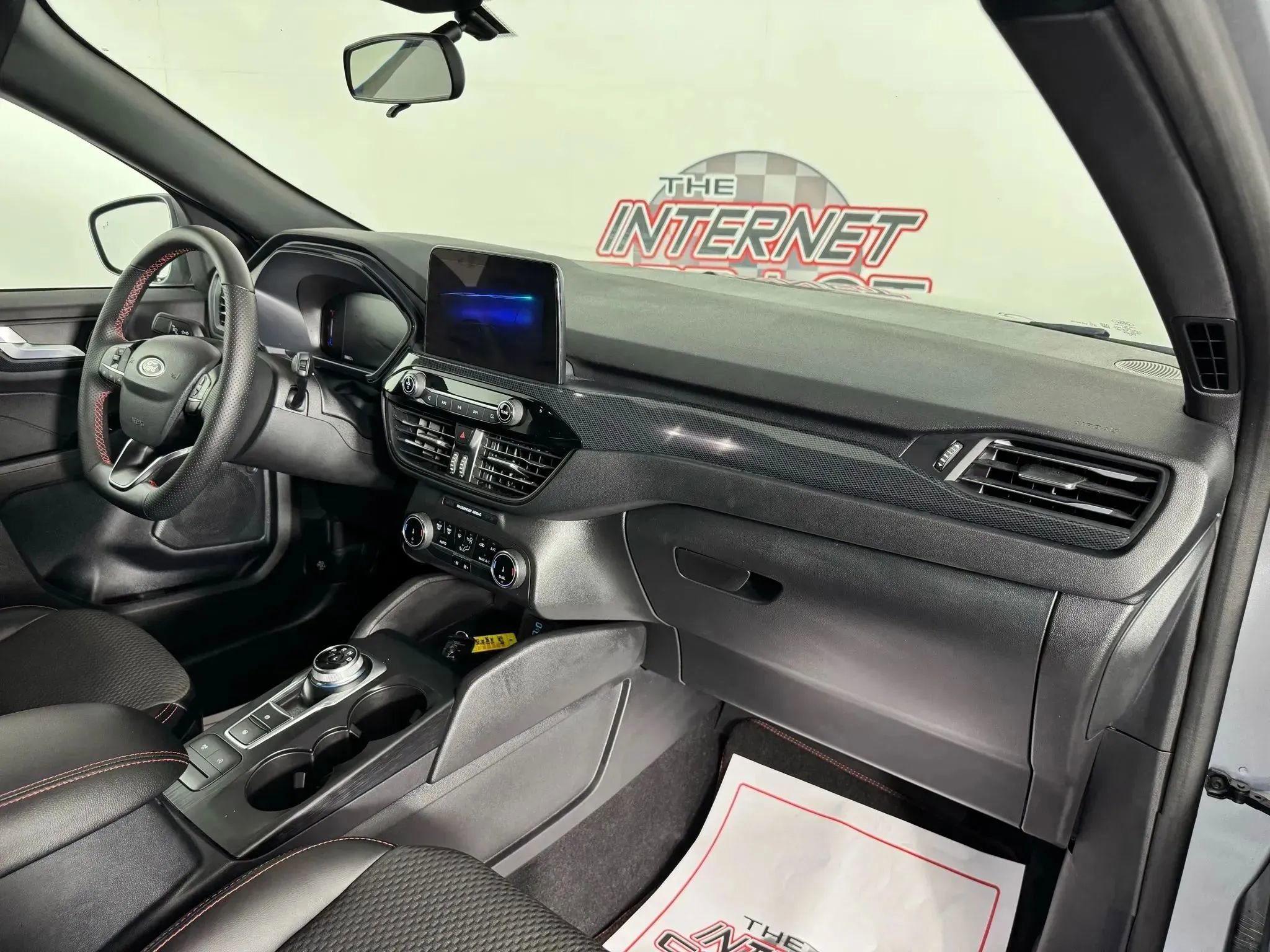 Used 2023 Ford Escape ST-Line image 12