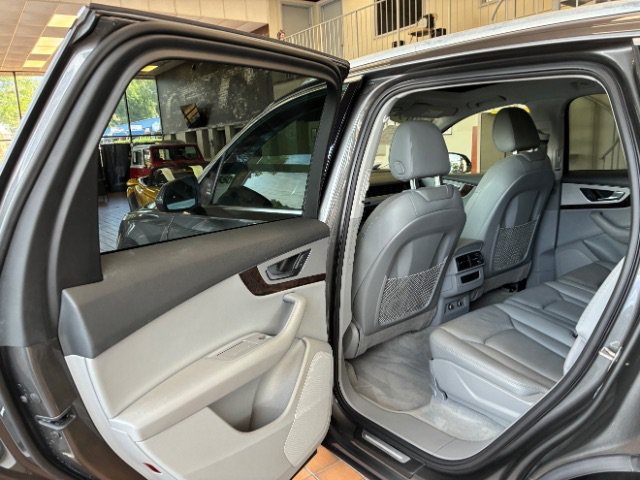 Used 2019 Audi Q7 2.0T Premium w/ Convenience Package AWD/4WD image 25