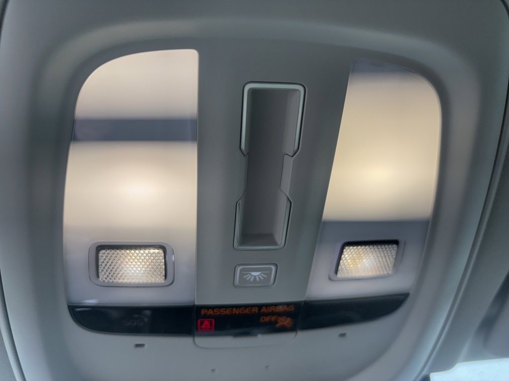 Certified 2023 Volvo XC60 B5 Plus w/ Climate Package image 25