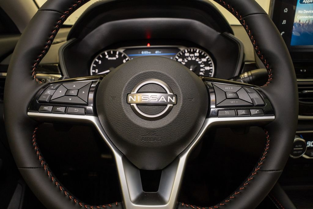 New 2025 Nissan Altima 2.5 SR w/ SR Premium Package image 18