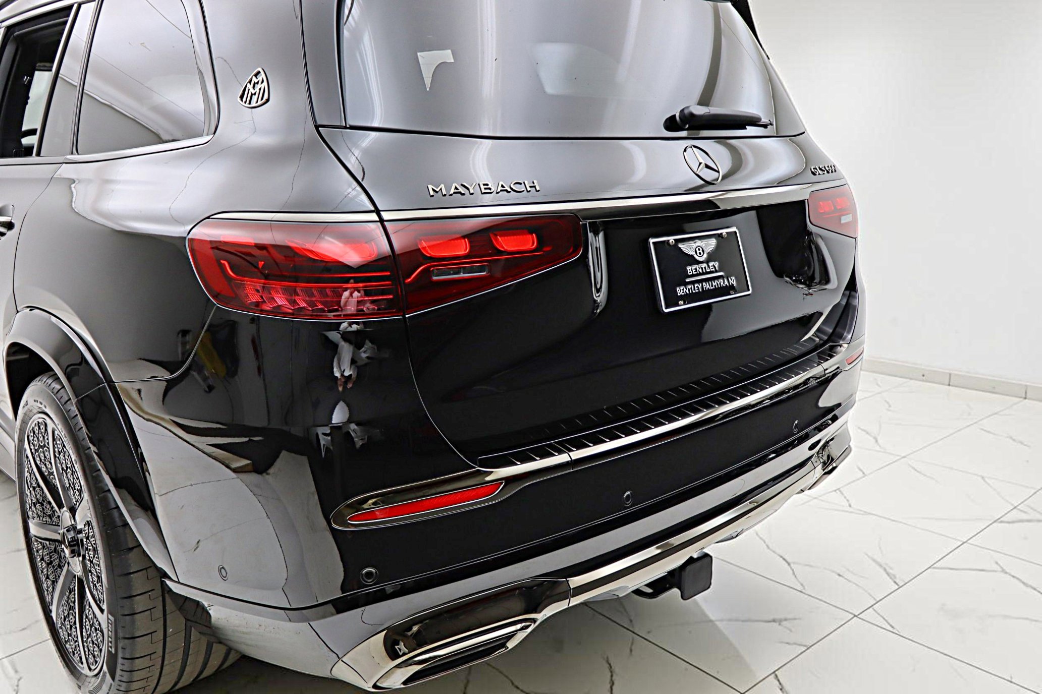 Used 2026 Mercedes-Benz Maybach GLS 600 4MATIC image 17